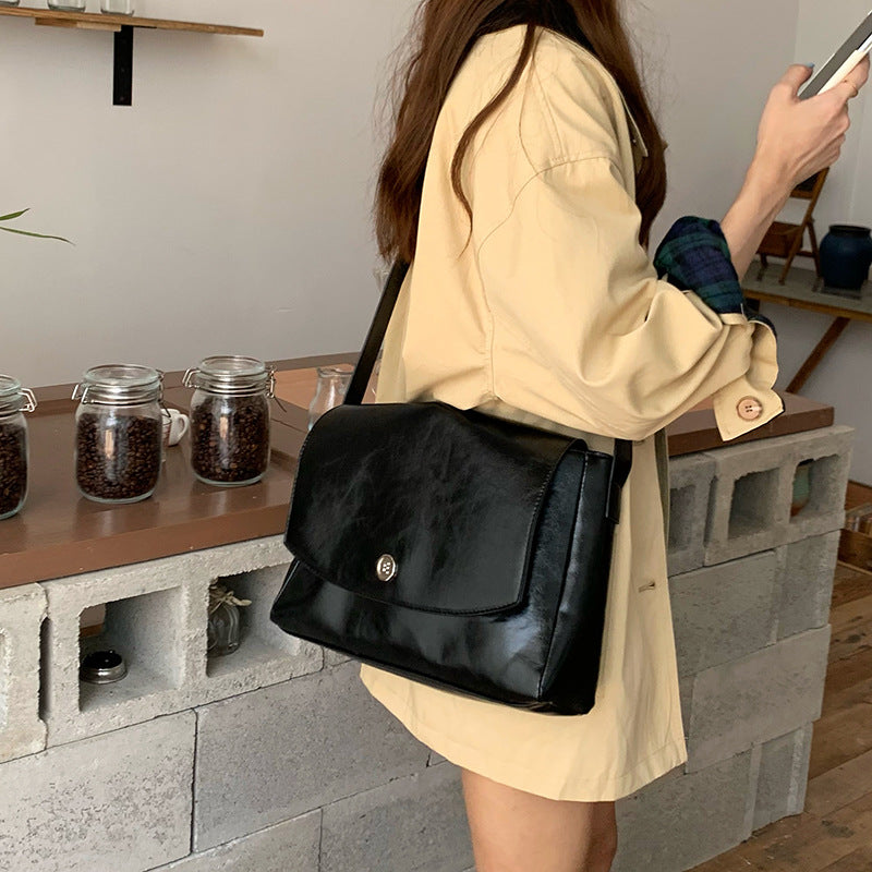 Retro Large-Capacity Briefcase with Niche Design