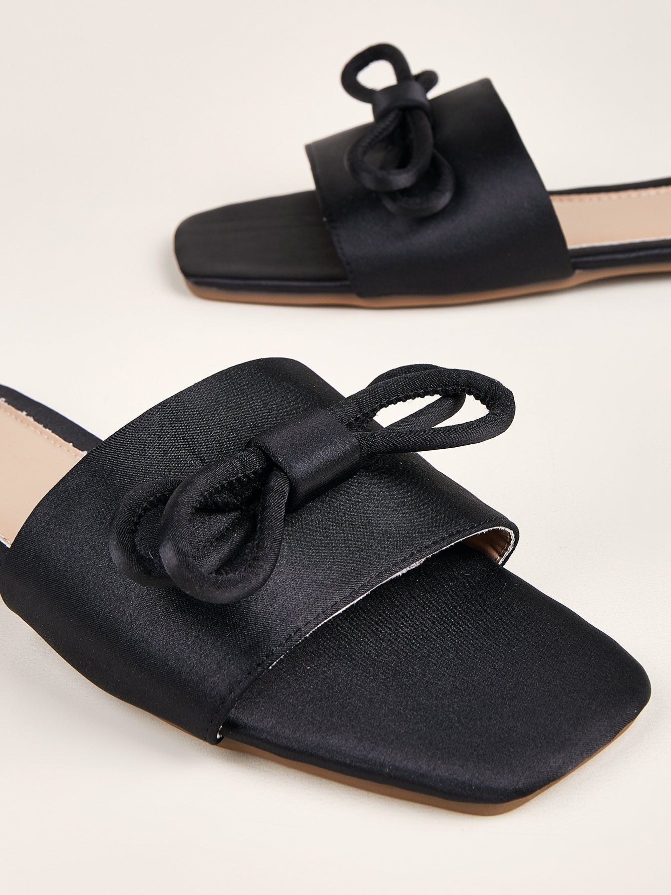 2023 Women's Casual Flat Open-Toe Bow Mules Sandals