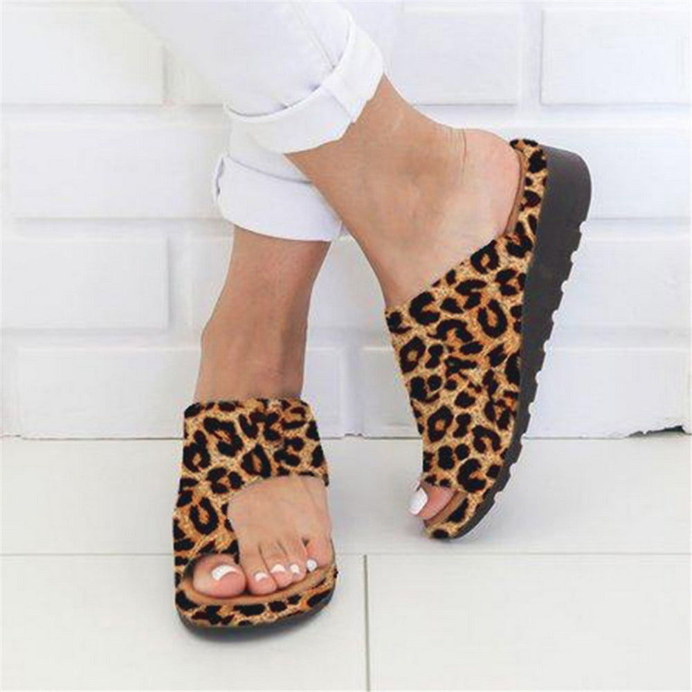 Women's Casual Flat Sandals for Beach and Travel